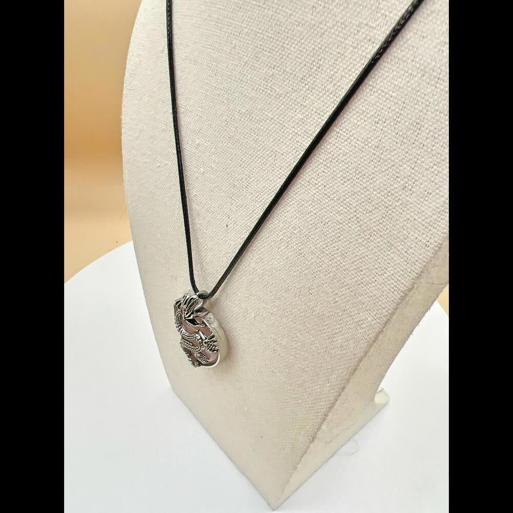 Stunning Rose Quartz Dragon Heart Pendant Necklace - Picture 6 of 12